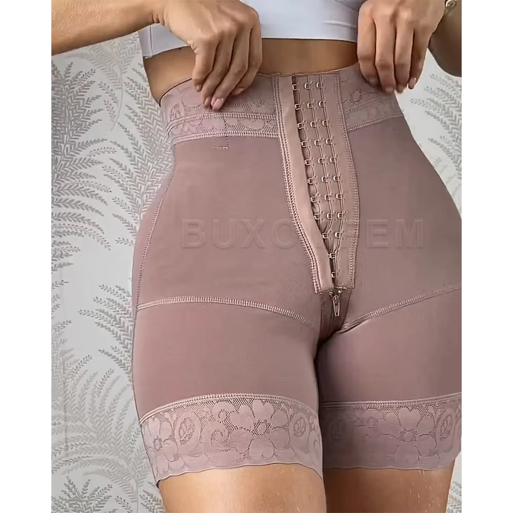 Short Levanta Glúteo Moldeador con Ajuste Frontal